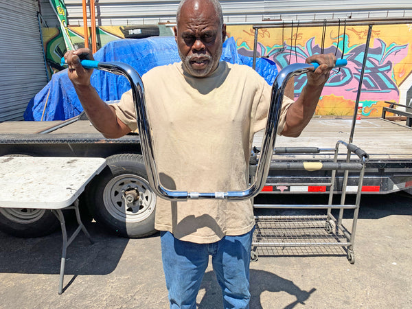 Watermellon Bar – Handlebar Lee Watermellon Bar – Handlebar Lee